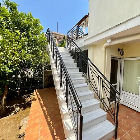Giota's House Nea Koroni
